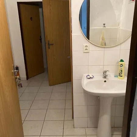 Apartment Meclov *
